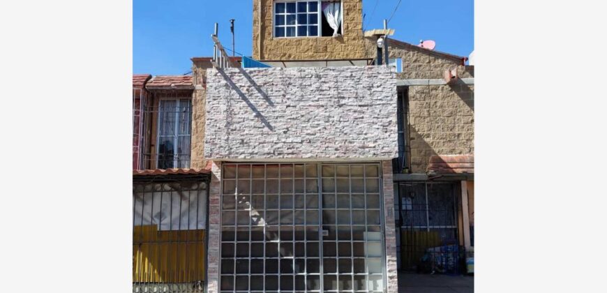 Se Vende Casa en Fraccionamiento, Los Alcatraces, Los Alcatraces, Ecatepec de Morelos