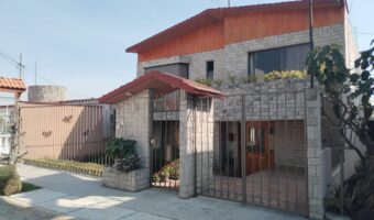 Casa en venta en El Dorado, Tlalnepantla